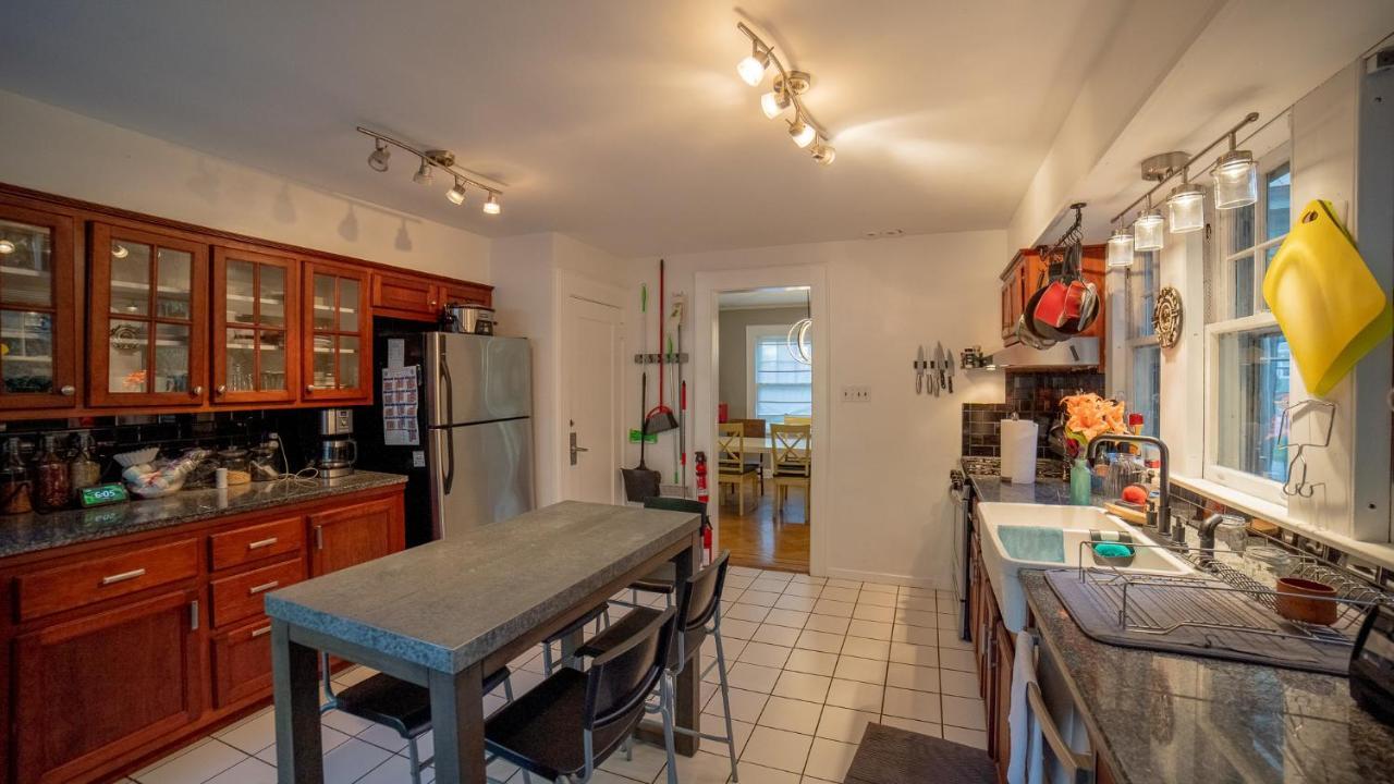Guesthouse Elizabeth Bagian luar foto
